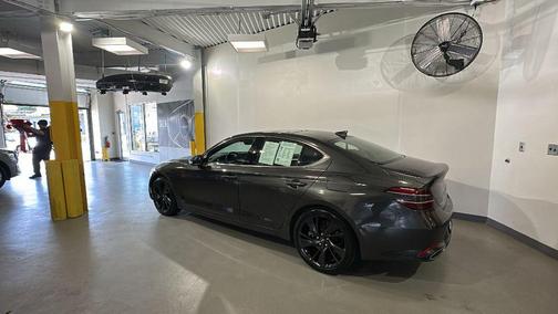 Makalu Gray 2023 Genesis G70 3.3T AWD