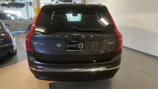 2023 Volvo XC90 B6 Plus 7-Seater