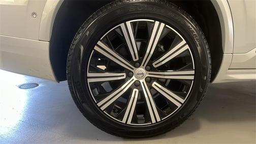 2025 Volvo XC90 B6 Plus 7-Seater