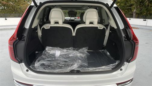2026 Volvo XC90 B6 Ultra 7-Seater