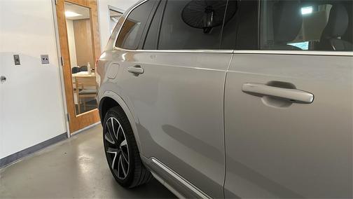 2024 Volvo XC90 B5 Plus Bright Theme