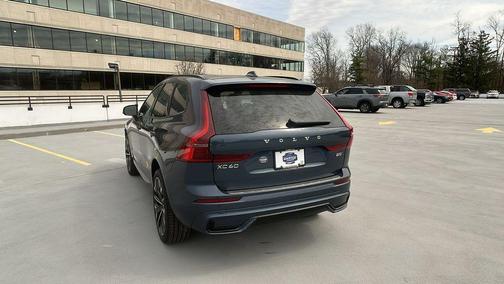 Denim Blue Metallic 2026 Volvo XC60 B5 Ultra