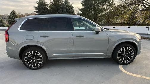 2026 Volvo XC90 Plug-In Hybrid T8 Plus 7-Seater