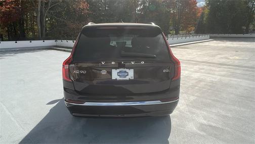 2026 Volvo XC90 B5 Core