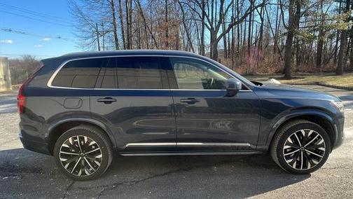 2025 Volvo XC90 Plug-In Hybrid T8 Plus 7-Seater