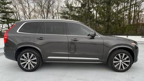 2024 Volvo XC90 B6 Plus Bright Theme 7-Seater