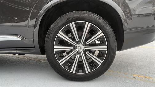 2024 Volvo XC90 B6 Plus Bright Theme 7-Seater