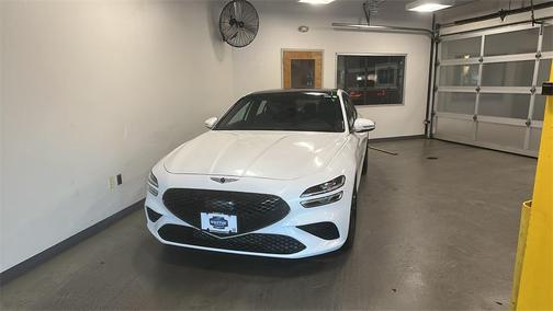 2023 Genesis G70 2.0T AWD