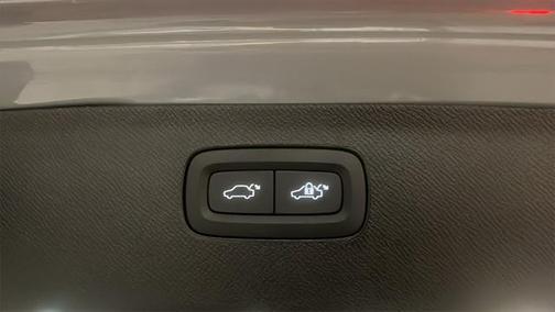 2025 Volvo XC90 Plug-In Hybrid T8 Ultra 7-Seater