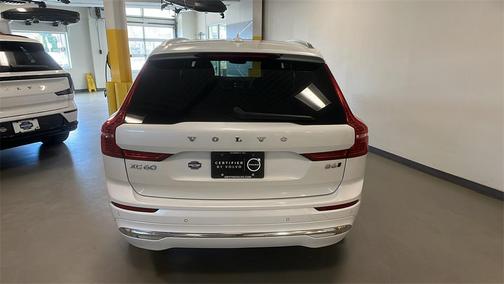 2022 Volvo XC60 B6 Inscription