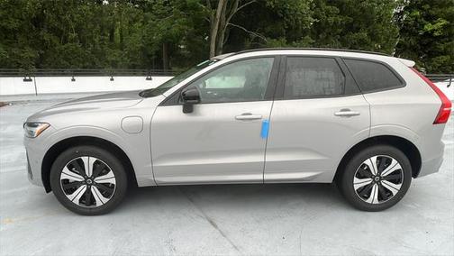 2025 Volvo XC60 Plug-In Hybrid T8 Plus