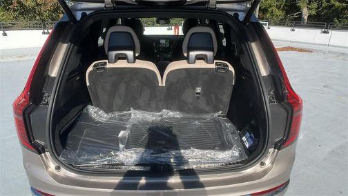 2026 Volvo XC90 B5 Plus 6-Seater
