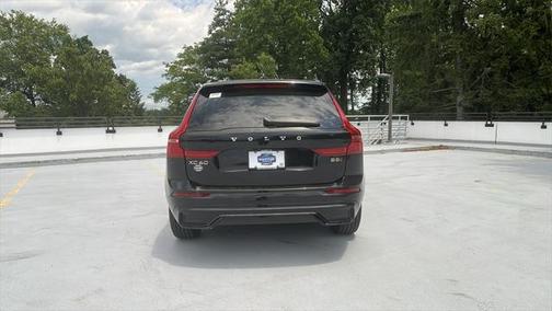 2025 Volvo XC60 B5 Core