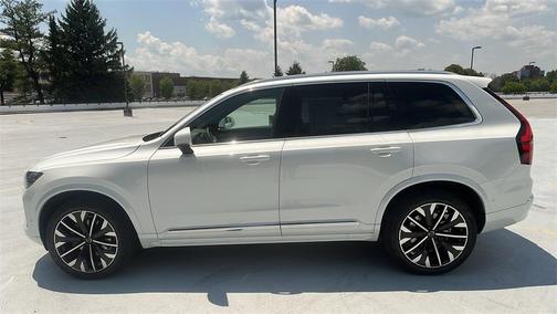 2026 Volvo XC90 B6 Plus 7-Seater