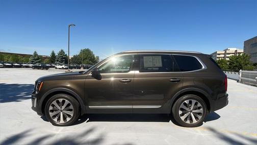 2022 Kia Telluride S