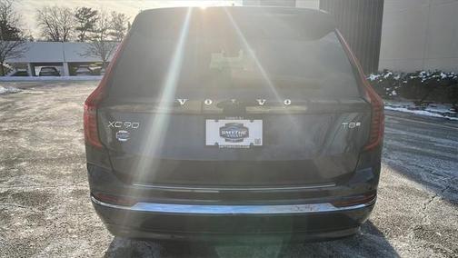 2025 Volvo XC90 Plug-In Hybrid T8 Ultra 7-Seater