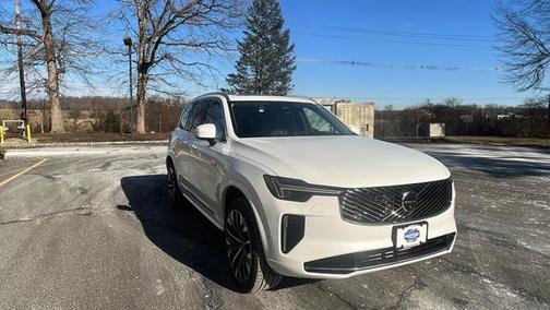 2025 Volvo XC90 Plug-In Hybrid T8 Ultra 7-Seater