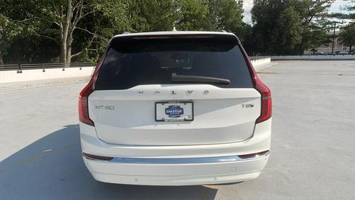 2025 Volvo XC90 Plug-In Hybrid T8 Ultra 7-Seater