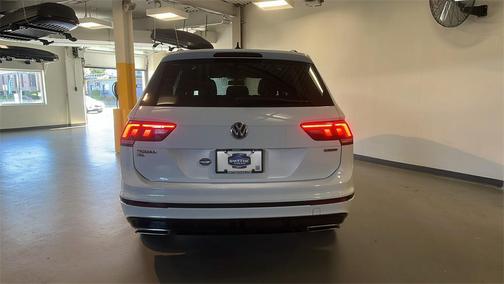 2019 Volkswagen Tiguan 2.0T SEL R-Line 4MOTION
