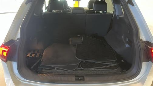 2019 Volkswagen Tiguan 2.0T SEL R-Line 4MOTION
