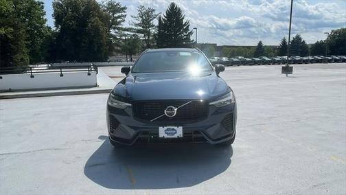 2025 Volvo XC60 Plug-In Hybrid T8 Ultra