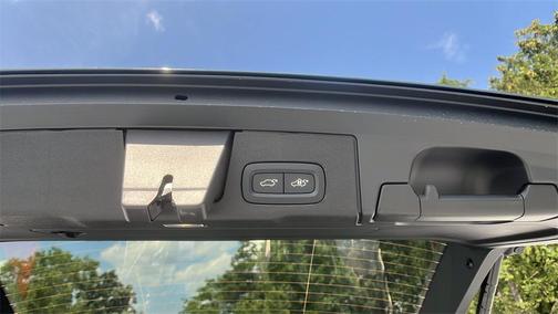 2025 Volvo XC60 Plug-In Hybrid T8 Ultra