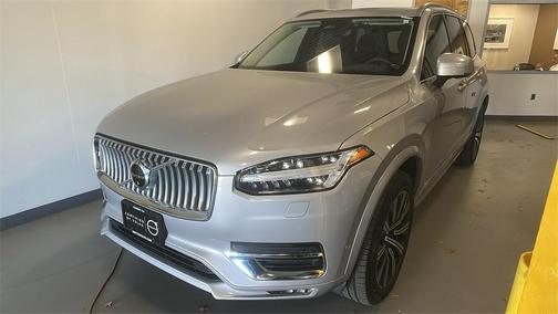 2023 Volvo XC90 B6 Plus 6-Seater