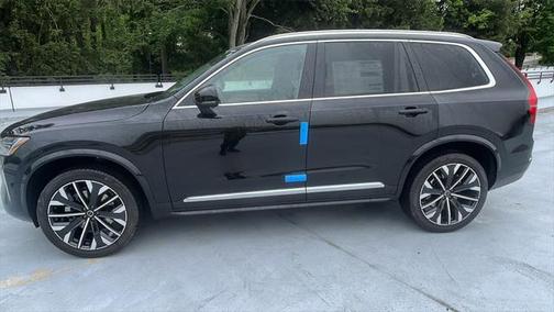 2025 Volvo XC90 B6 Plus 7-Seater