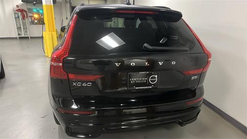 2025 Volvo XC60 B5 Core
