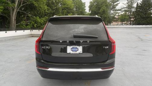 2025 Volvo XC90 Plug-In Hybrid T8 Plus 7-Seater