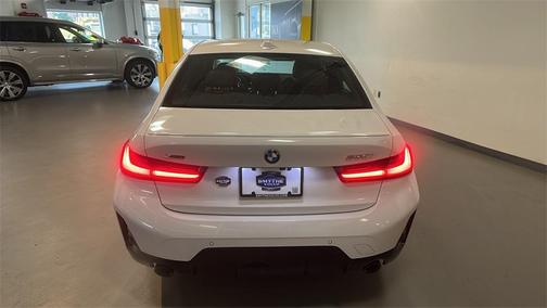 2023 BMW 330 xDrive