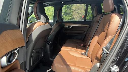 2024 Volvo XC90 Recharge Plug-In Hybrid T8 Plus Bright Theme 7-Seater