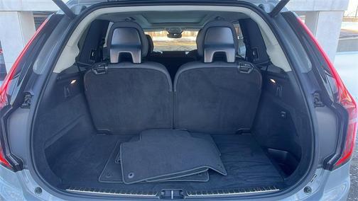 2025 Volvo XC90 B5 Plus 7-Seater