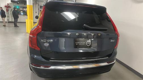2024 Volvo XC90 B6 Plus Bright Theme 6-Seater