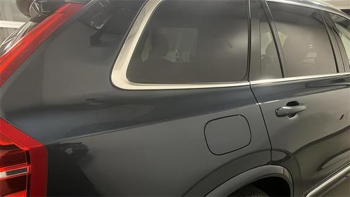 2024 Volvo XC90 B6 Plus Bright Theme 6-Seater