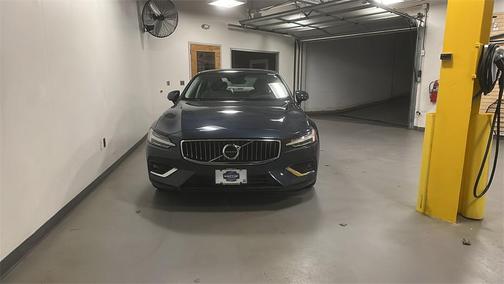 2019 Volvo S60 T5