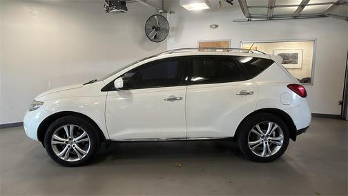 2009 Nissan Murano LE