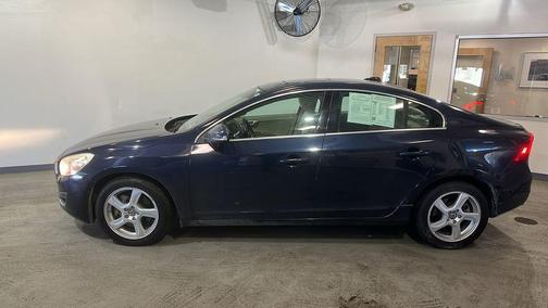 2013 Volvo S60 T5 Premier