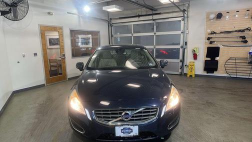 2013 Volvo S60 T5 Premier