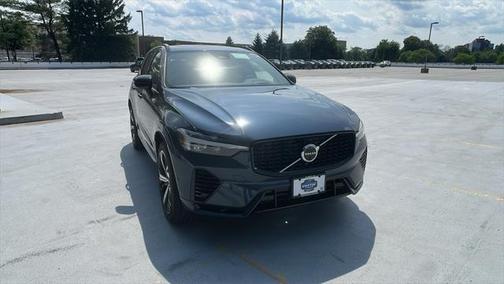 2025 Volvo XC60 Plug-In Hybrid T8 Ultra