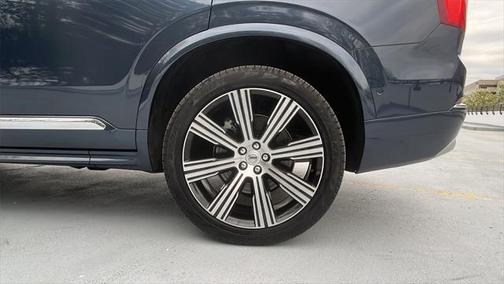 2022 Volvo XC90 Recharge Plug-In Hybrid T8 Inscription 6 Passenger