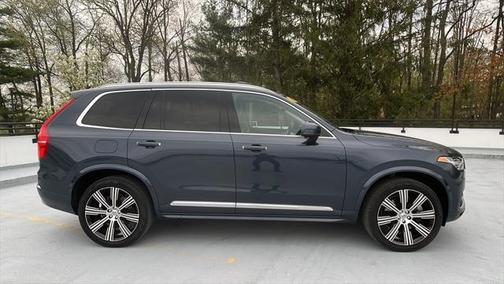 2022 Volvo XC90 Recharge Plug-In Hybrid T8 Inscription 6 Passenger