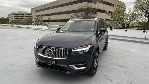 2022 Volvo XC90 Recharge Plug-In Hybrid T8 Inscription 6 Passenger