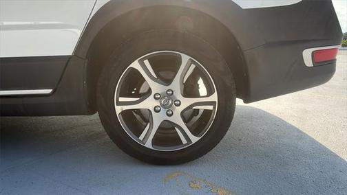 2015 Volvo XC70 T6