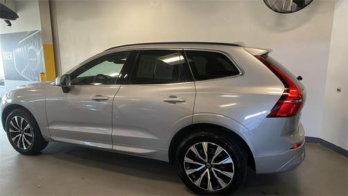 2023 Volvo XC60 B5 Core