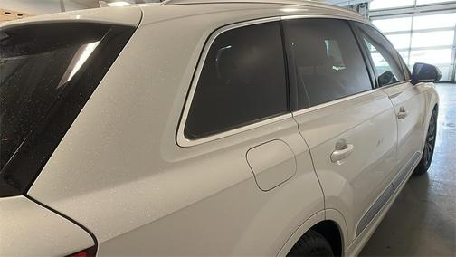 2017 Audi Q7 3.0T Prestige