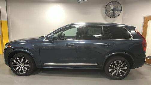 2024 Volvo XC90 B5 Core Bright Theme