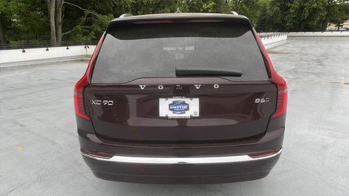 2025 Volvo XC90 B6 Ultra