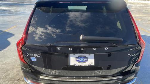 2025 Volvo XC90 Plug-In Hybrid T8 Plus 7-Seater