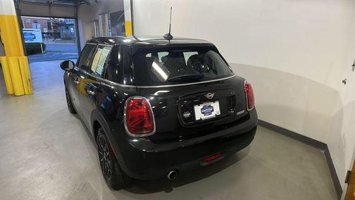 2021 MINI Hardtop Oxford Edition